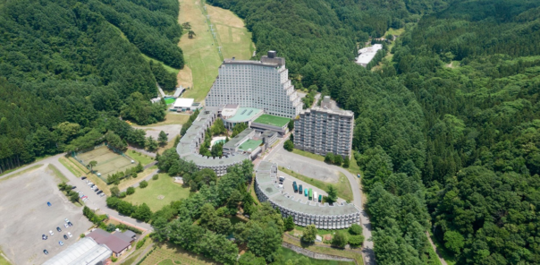 ［EV充電導入事例］ホテルリステル猪苗代（福島県）